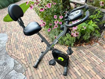 VirtuFit Opvouwbare Hometrainer met Rugleuning Tablethouder beschikbaar voor biedingen