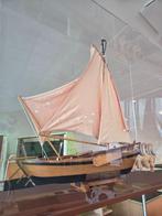 Houten modelboot (botter uit Spakenburg), Hobby en Vrije tijd, Modelbouw | Boten en Schepen, Ophalen, Zo goed als nieuw, Overige merken