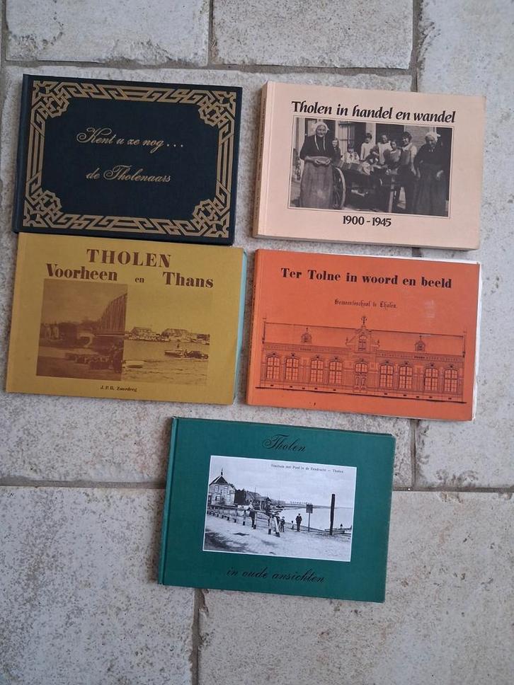 5 x tholen, Boeken, Geschiedenis | Stad en Regio, Zo goed als nieuw, Ophalen of Verzenden