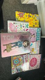 Meisjes Knutselen topmodel stickers pennen kleurboeken etc, Hobby en Vrije tijd, Ophalen of Verzenden, Zo goed als nieuw