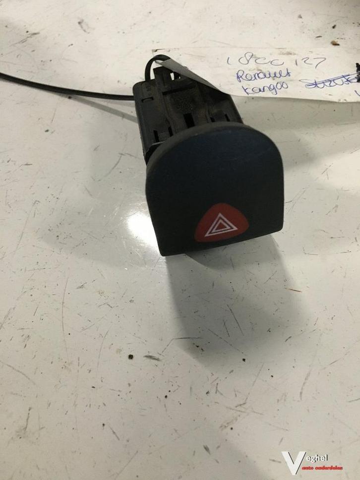 Renault Kangoo 2003 Alarmlichtschakelaar, Auto-onderdelen, Dashboard en Schakelaars, Gebruikt, Ophalen of Verzenden