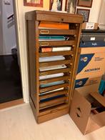 Jaren 30 roldeur archiefkast, Ophalen