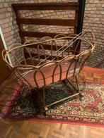 Antieke rotan wieg met bekleding en hemel, Kinderen en Baby's, Babywiegjes en Ledikanten, Ophalen, Gebruikt, Wieg