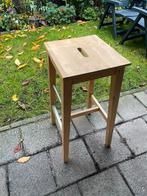 Comfortabele houten kruk - 74cm hoog, Gebruikt, Met voetsteun, 60 tot 90 cm, Ophalen of Verzenden