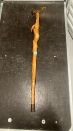 Oude wandelstok met origineel ijzeren plaatje, z.g.a.n. 90cm, Diversen, Wandelstokken, Ophalen, Zo goed als nieuw
