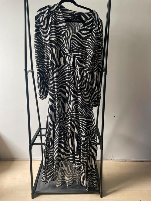 Shoeby jurk maat M, Kleding | Dames, Jurken, Zo goed als nieuw, Maat 38/40 (M), Zwart, Onder de knie, Verzenden
