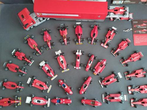 Ferrari F1 collectie 30 stuks 1:64 Kyosho Pol, Hobby en Vrije tijd, Modelauto's | Overige schalen, Ophalen of Verzenden