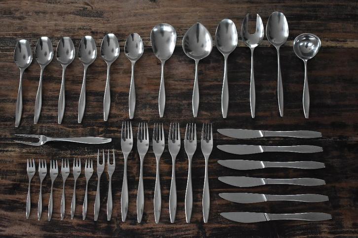 Van Kempen en Begeer Keltum S20 Jolie 6 persoons cassette, Antiek en Kunst, Antiek | Bestek, Ophalen of Verzenden