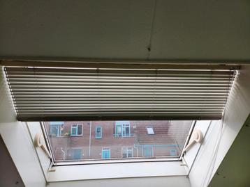 Luxaflex Dakraam Beige beschikbaar voor biedingen