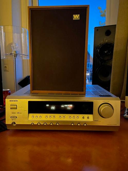 Onkyo HT-R330 versterk met 2 boxen wharfedale, Audio, Tv en Foto, Versterkers en Receivers, Zo goed als nieuw, Stereo, 60 tot 120 watt