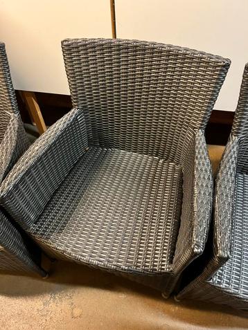 Tuinstoelen 3 stuks beschikbaar voor biedingen