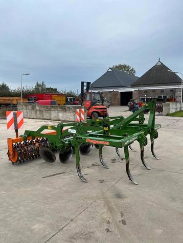 Amazone Pegasus SG 3002 (bj 2008) beschikbaar voor biedingen