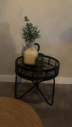 Rotan bijzettafel met glasplaat, Huis en Inrichting, Minder dan 45 cm, Minder dan 55 cm, Gebruikt, Rond