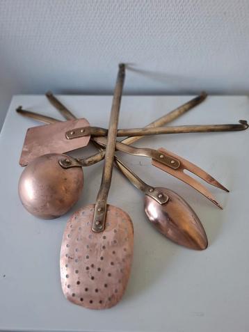 Vintage Koperen Keukengerei Set (2) beschikbaar voor biedingen