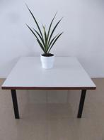 retro / design Pastoe bijzettafel uit de 70 jaren, Huis en Inrichting, Ophalen, Minder dan 45 cm, Minder dan 55 cm, Gebruikt