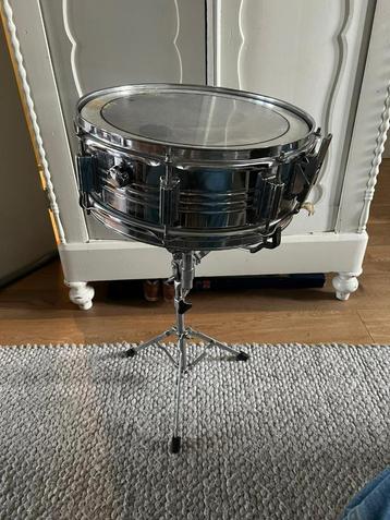 vintage MAYA snare drum beschikbaar voor biedingen