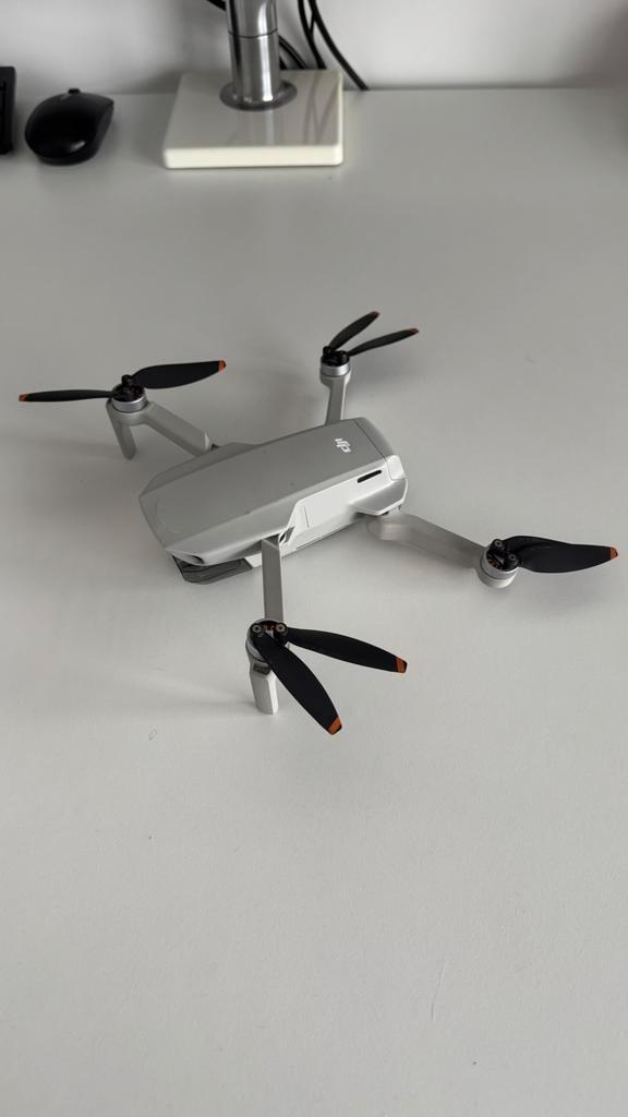 DJI Mini 2 drone met controler, Audio, Tv en Foto, Drones, Gebruikt, Drone met camera, Ophalen of Verzenden