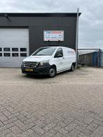 Mercedes-Benz Vito 109CDI L2 AIRCO | CRUISE, Zwart, 4 cilinders, Electronic Stability Program (ESP), Wit
