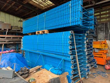 Pallet stellingen beschikbaar voor biedingen