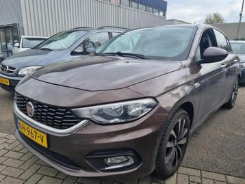 Fiat Tipo 1.3 MultiJet Lounge Navi Cruise DAB. beschikbaar voor biedingen