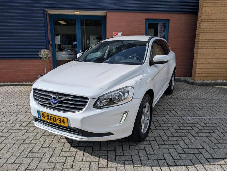 Volvo XC60 2.0 T5 FWD SUMMUM, Automaat, Trekhaak, Airco, PDC, Auto's, Volvo, Bedrijf, XC60, ABS, Airbags, Airconditioning, Bluetooth