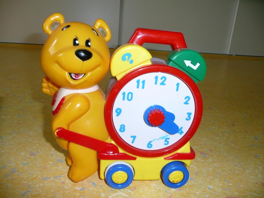 speelgoed klok beer werkt op batterij (wij versturen niet), Ophalen, Zo goed als nieuw