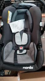 Autokinderstoeltje nania bijna nieuw met hoes, Kinderen en Baby's, Autostoeltjes, Autogordel, Zo goed als nieuw, 0 t/m 13 kg, Ophalen