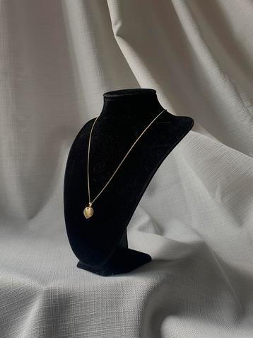 Vintage Gouden Hanger hart gemerkt beschikbaar voor biedingen