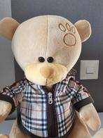 Leuke Grote beer met jasje (Plushtoys Top), Ophalen of Verzenden, Zo goed als nieuw, Beer
