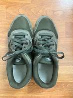 legergroene Nike sneakers maat 39, Nike, Ophalen of Verzenden, Sneakers of Gympen, Gedragen