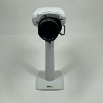 Axis P1344 HDTV 720p, Dag/Nacht, H.264/JPEG, Audio, PoE beschikbaar voor biedingen