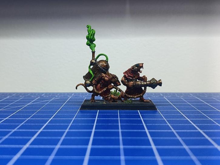 Warhammer Age of Sigmar Warpfire Throwers Team Set 3, Hobby en Vrije tijd, Wargaming, Gebruikt, Warhammer, Figuurtje(s), Met verf