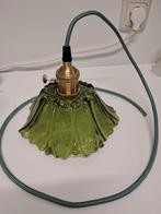 Vintage Groene Hanglamp - 18x14 cm, Gebruikt, Vintage, Ophalen of Verzenden, Glas