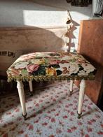 Brocante voetenbankje rozen, Ophalen of Verzenden