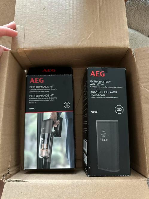 AEG batterij/accu met prestatie kit, Witgoed en Apparatuur, Stofzuigers, Nieuw, Stofzuiger, Minder dan 1200 watt, Ophalen of Verzenden