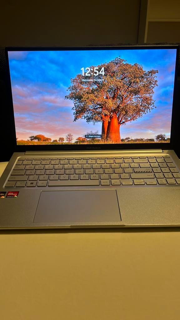 Asus vivoBook 15x oled, Computers en Software, Windows Laptops, Zo goed als nieuw, Ophalen of Verzenden