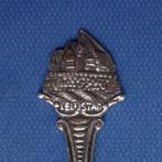 verzilverd lepeltje Lelijstad (HH 90) - tekst in rechte lijn, Antiek en Kunst, Antiek | Bestek, Ophalen of Verzenden