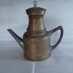 Theepot/koffiepot J.N. Daalderop & Zn met filters, Ophalen