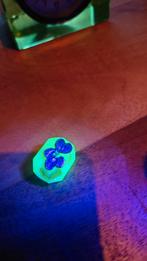 Uranium viool knoop, Antiek en Kunst, Ophalen of Verzenden