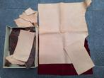 Stukjes leer, Hobby en Vrije tijd, Stoffen en Lappen, Beige, Leer of Kunstleer, Ophalen of Verzenden, 30 tot 120 cm
