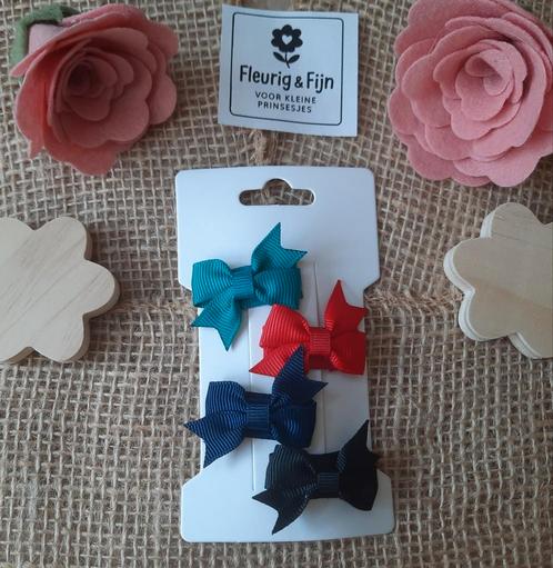 4 klikklak speldjes strikjes 3 cm, Kinderen en Baby's, Babymode-accessoires, Nieuw, Ophalen of Verzenden