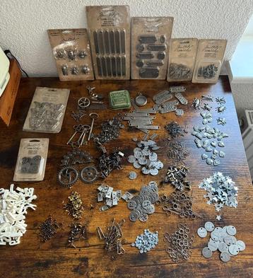 Tim Holtz Idea-Ology beschikbaar voor biedingen
