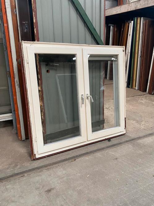 raamkozijn, dubbele draairamen (B135xH127), Doe-het-zelf en Verbouw, Glas en Ramen, Gebruikt, Gevelraam of Ruit, 120 tot 160 cm