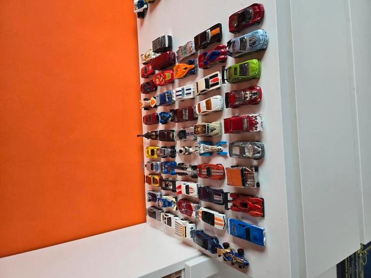 Collectie Hotwheels autos uit verschillende jaargangen, Hobby en Vrije tijd, Modelauto's | Overige schalen, Gebruikt, Auto, Ophalen of Verzenden