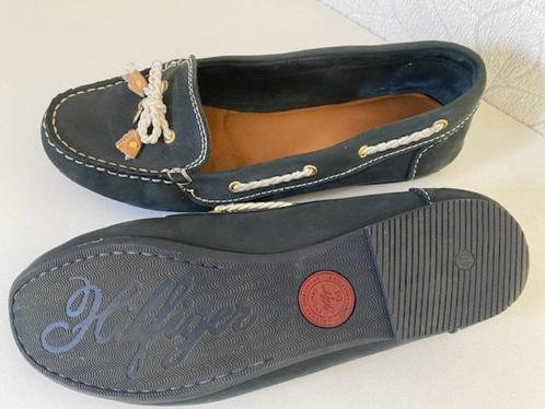 Nette instappers TOMMY HILFIGER maat 40, Kleding | Dames, Schoenen, Gedragen, Instappers, Blauw, Ophalen of Verzenden