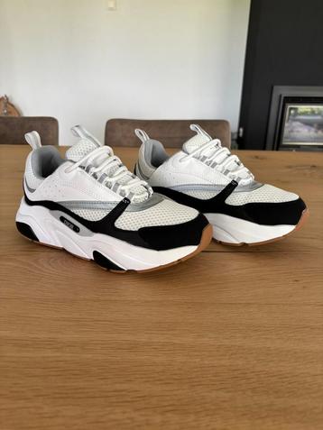 DIOR B22 sneakers White/Black | NIEUW beschikbaar voor biedingen