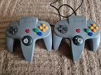 2 controllers n64, Ophalen of Verzenden, Zo goed als nieuw, Met 2 controllers