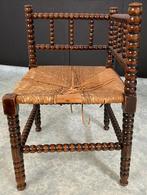 Vintage hoekstoeltje. Voor de liefhebber, Antiek en Kunst, Antiek | Meubels | Stoelen en Banken, Ophalen