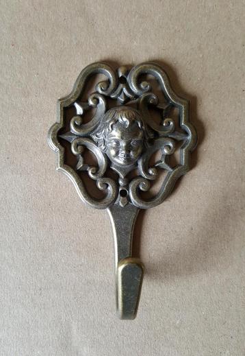 Oude kapstokjes / muurhaak / handdoekhaak - vintage NIEUW beschikbaar voor biedingen