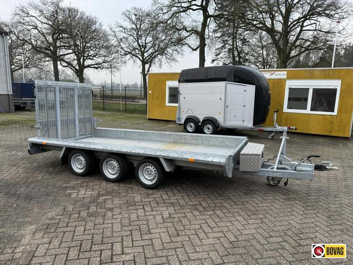 Machinetransport Aanhanger Hapert 3-asser bladveren 02-2023!, Auto diversen, Aanhangers en Bagagewagens, Gebruikt